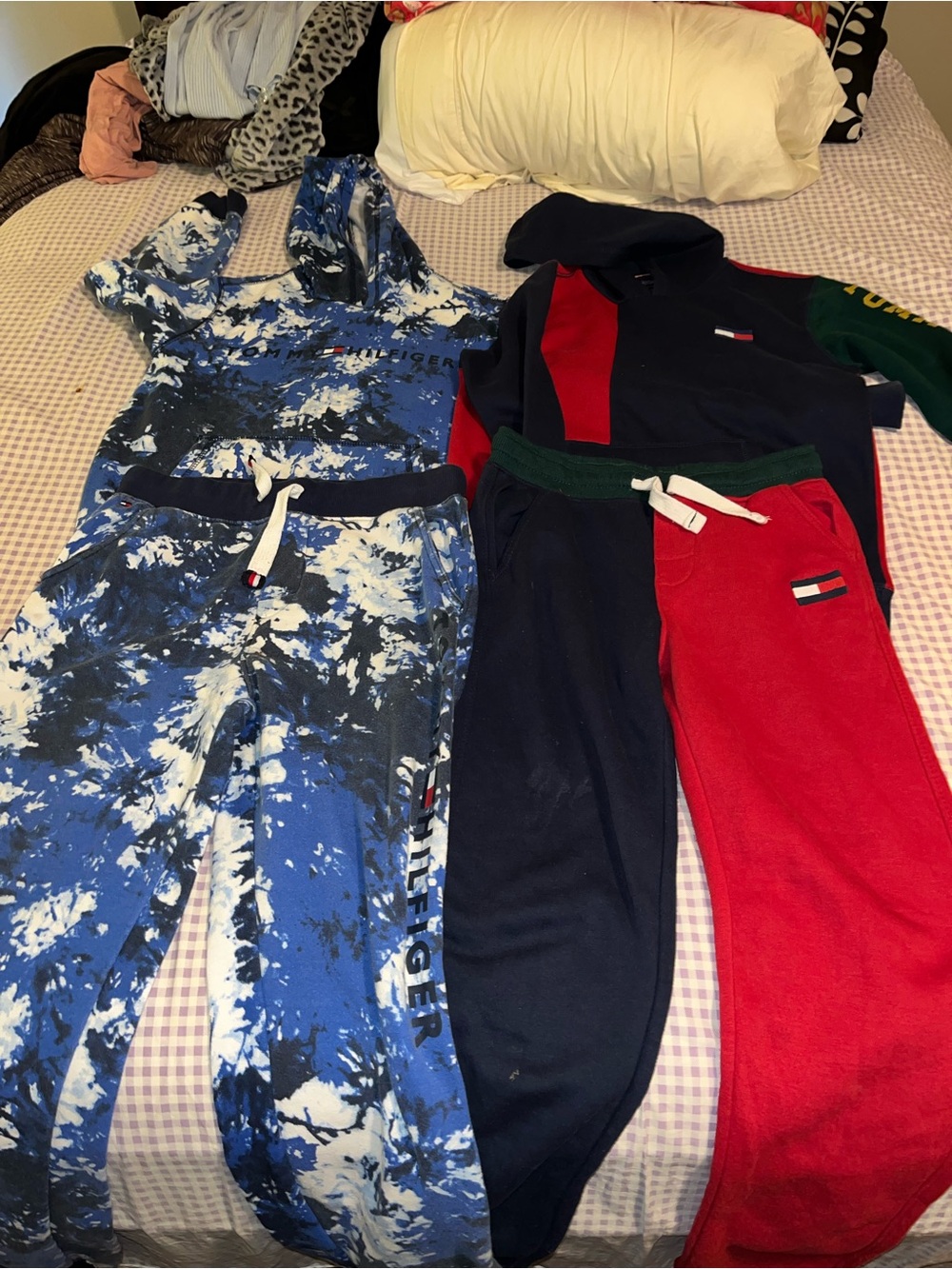 Tommy Hilfiger Blue Tie-Dye and Navy/Red Colorblock Jogger Set - Women